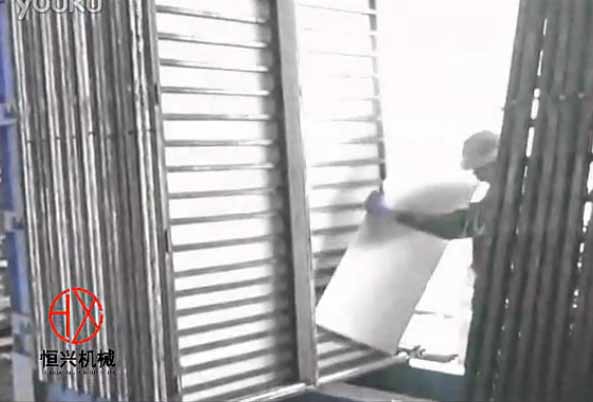 牆(qiang)闆簡易線視(shì)頻 簡易式輕(qing)質牆闆設備(bèi)